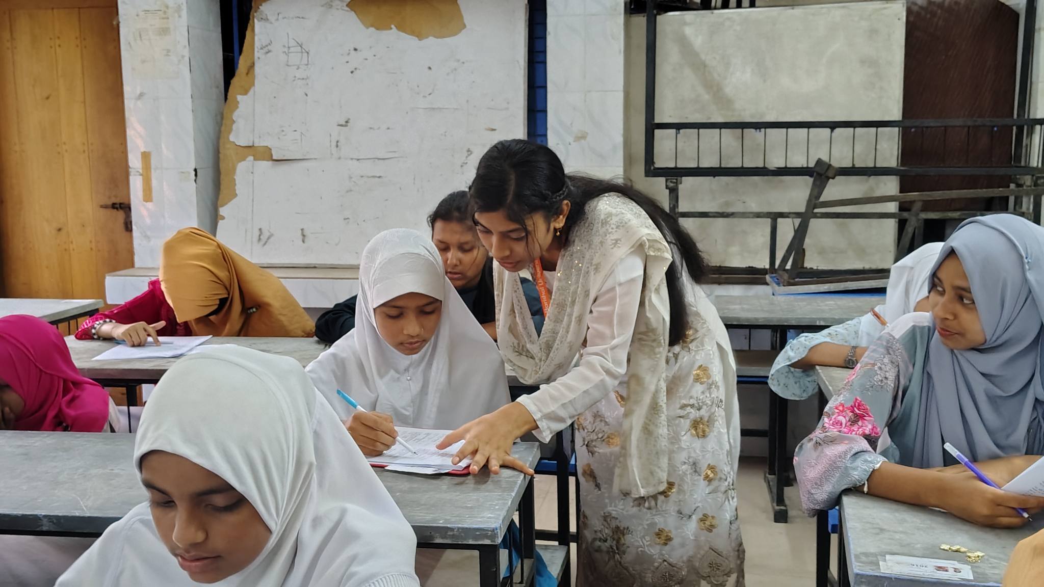Exam Hall Snap 1